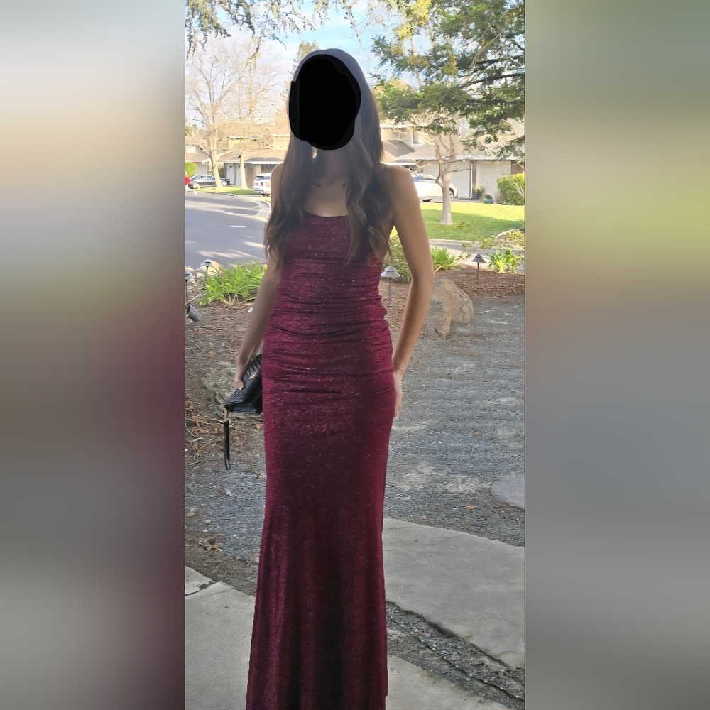 Windsor Sparkling Burgundy Prom Dress